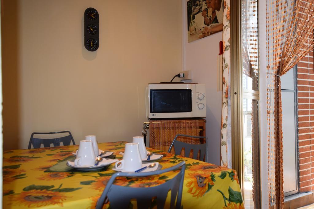 The Voice Of The Pope Apartment โรม ภายนอก รูปภาพ
